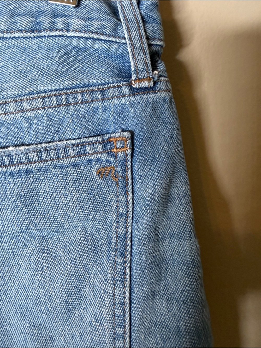 Madewell Relaxed Denim Short Medium Wash Blue Distressed Frayed Hem Size 28 - Picture 6 of 6